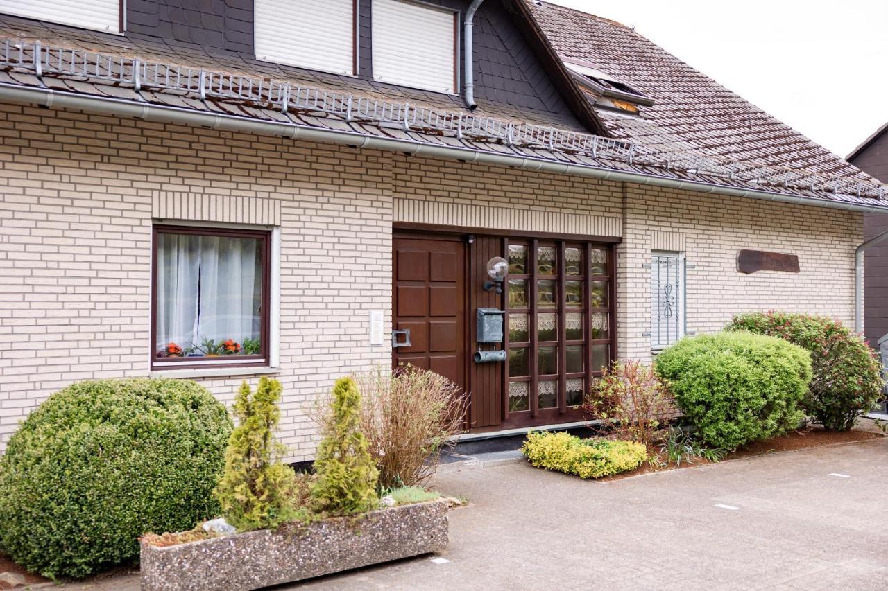 Ferienwohnung Mit Seeblick — Sport Und Erholung Winterberg Exteriér fotografie